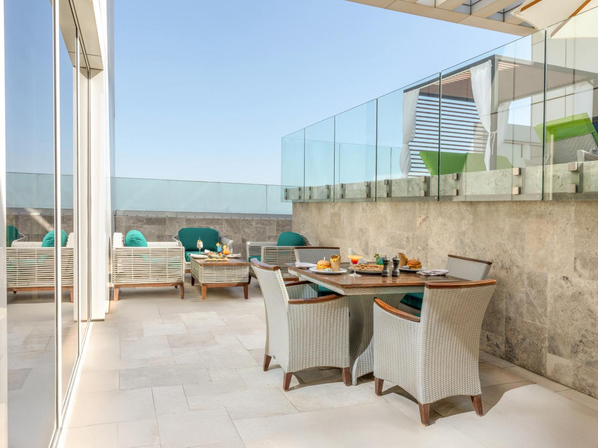 Swiss-Belsuites Admiral Juffair Manama Ngoại thất bức ảnh